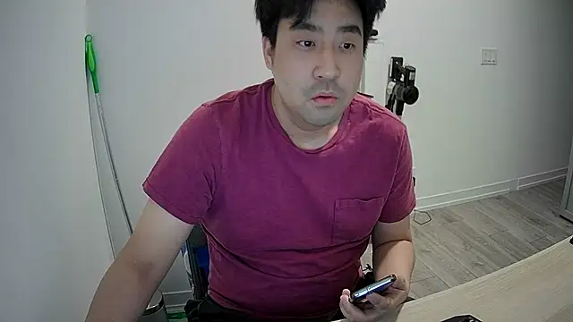 Snapshot of Koreanboy171 chatting on May 17, 2026, 6:00 am Koreanboy171 online show from May 17, 2026, 6:00 am