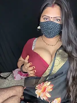 Indian AvaAddams online show from June 8, 2026, 4:40 pm