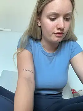 mariemelissah online show from March 20, 2025, 3:25 pm