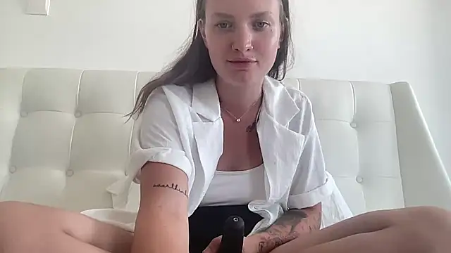 mariemelissah online show from September 12, 2025, 12:27 pm