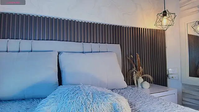 SHANONCLARK online show from March 20, 2026, 7:08 pm