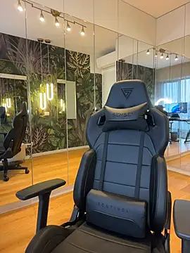 MileySin1111 online show from March 23, 2026, 3:05 pm