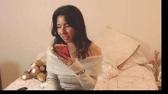 alice middlee online show from October 12, 2025, 7:46 pm