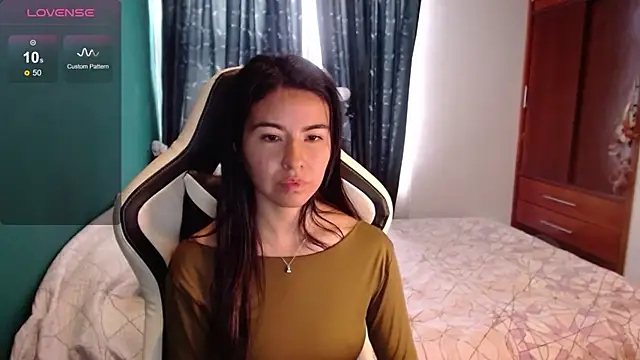 alice middlee online show from July 8, 2026, 6:56 pm