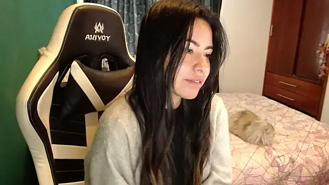 alice middlee online show from July 21, 2026, 3:47 pm