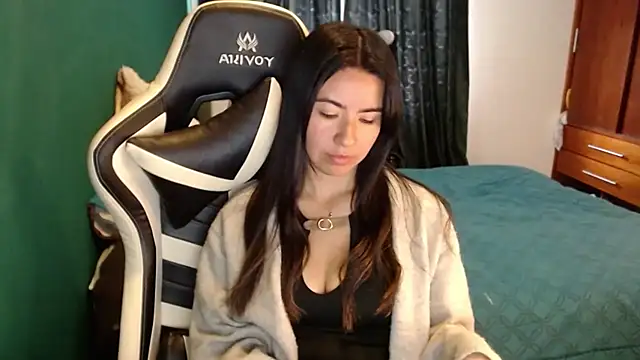 alice middlee online show from August 3, 2026, 3:49 pm