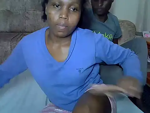 Snapshot of AurelAda chatting on October 18, 2025, 9:04 pm AurelAda online show from October 18, 2025, 9:04 pm