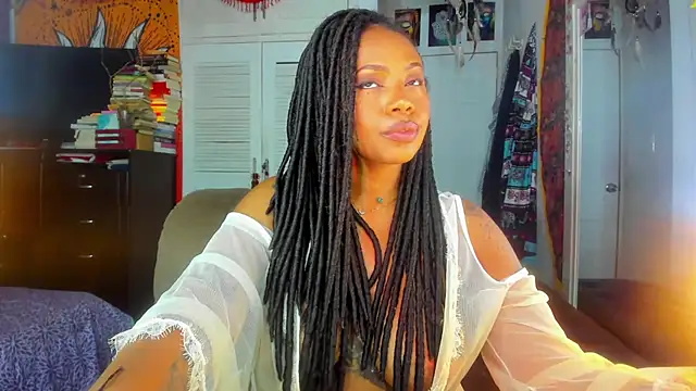 Snapshot of ElizaGrey_ chatting on December 11, 2024, 10:47 am ElizaGrey  online show from December 11, 2024, 10:47 am