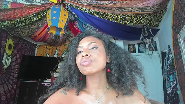 Snapshot of ElizaGrey_ chatting on January 17, 2025, 5:21 am ElizaGrey  online show from January 17, 2025, 5:21 am