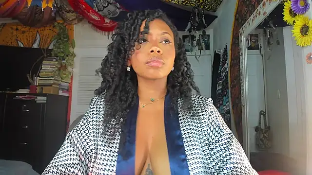 Snapshot of ElizaGrey_ chatting on January 27, 2025, 4:30 am ElizaGrey  online show from January 27, 2025, 4:30 am