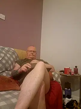 FriendlyDave online show from February 24, 2025, 10:47 pm