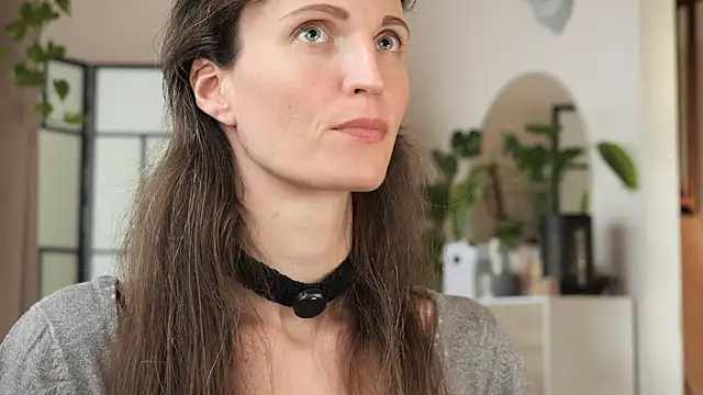 Snapshot of yulladao chatting on October 20, 2025, 4:18 pm yulladao online show from October 20, 2025, 4:18 pm