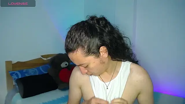 Snapshot of monkeywillwhite chatting on December 20, 2024, 10:11 pm monkeywillwhite online show from December 20, 2024, 10:11 pm