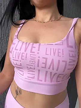 lupyta20 online show from November 16, 2025, 6:35 pm