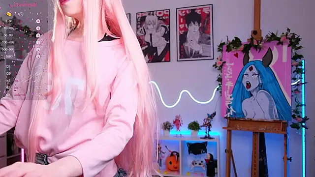 Snapshot of HolliWould_ chatting on September 23, 2025, 6:00 pm HolliWould online show from September 23, 2025, 6:00 pm