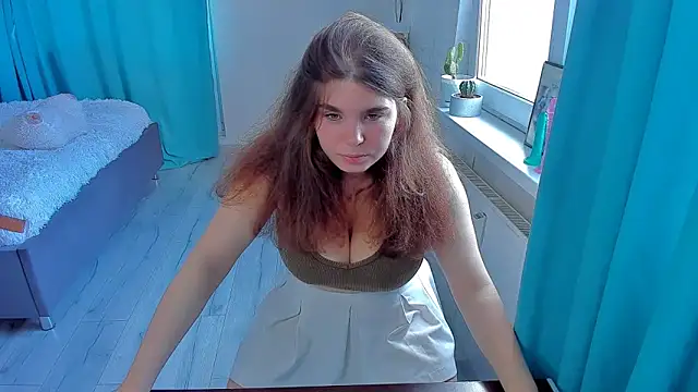 Mia Brackenridge26 online show from October 3, 2025, 9:28 am