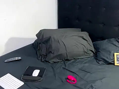 sebastiangrey06 online show from December 5, 2025, 8:56 am