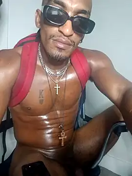 AndreMillz69 online show from October 3, 2025, 7:16 am