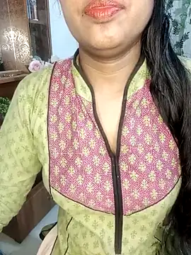 esita 1212 online show from March 7, 2025, 2:23 pm