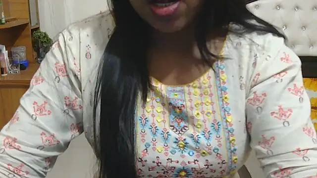 Snapshot of esita_1212 chatting on February 27, 2026, 2:11 am esita 1212 online show from February 27, 2026, 2:11 am