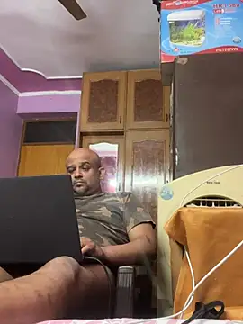 Dick 6inches online show from May 24, 2026, 3:17 pm