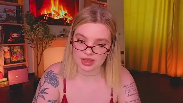 Snapshot of Hottie_Jane chatting on May 9, 2026, 11:26 am Hottie Jane online show from May 9, 2026, 11:26 am