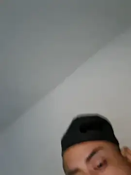 hungpenis210 online show from September 19, 2025, 5:31 am