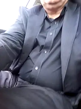 stiffandlubedxh online show from December 9, 2024, 2:24 am