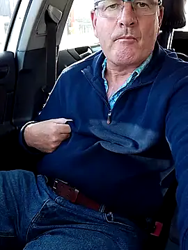 stiffandlubedxh online show from January 17, 2025, 6:57 am