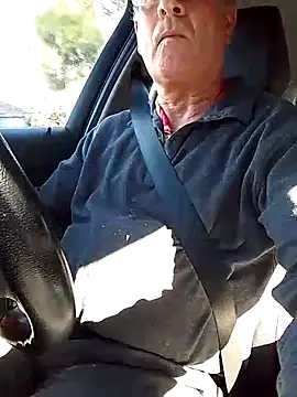 stiffandlubedxh online show from February 20, 2026, 6:59 am