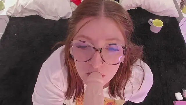 Snapshot of JulietaAlves chatting on February 27, 2025, 1:49 pm JulietaAlves online show from February 27, 2025, 1:49 pm