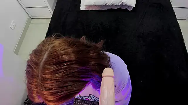 Snapshot of JulietaAlves chatting on September 12, 2025, 10:48 am JulietaAlves online show from September 12, 2025, 10:48 am