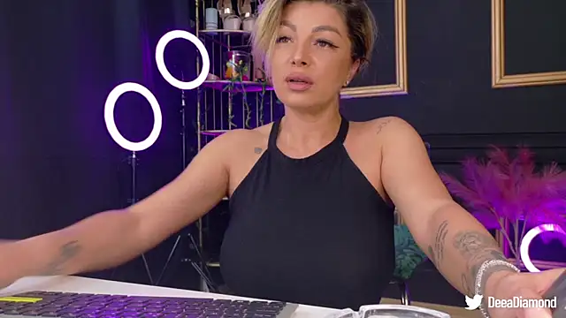 DeeaDiamondd online show from March 9, 2025, 11:03 pm