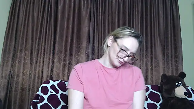 alicesweet21 online show from March 4, 2025, 3:55 am