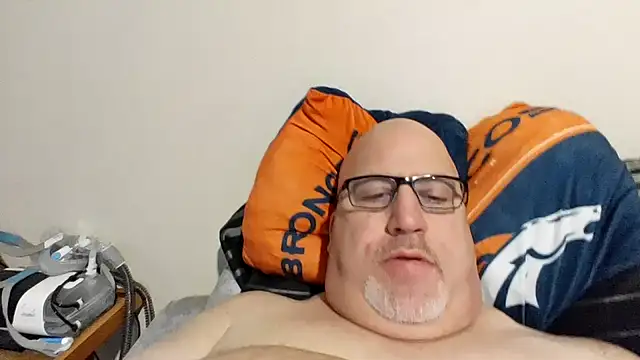 Bigbear0563 online show from January 14, 2025, 8:26 pm