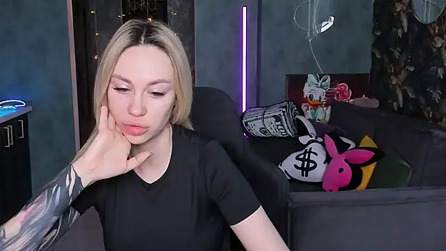 Blckmirrorr online show from March 14, 2026, 7:03 am