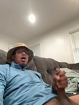 Snapshot of cumwithus1903 chatting on February 10, 2025, 9:04 pm cumwithus1903 online show from February 10, 2025, 9:04 pm