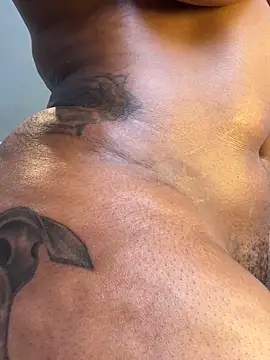 BedroomBullyX5 online show from November 9, 2025, 8:01 am