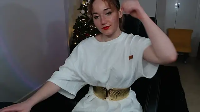 Snapshot of Crystal-dreamt chatting on November 20, 2025, 10:04 am Crystal-dreamt online show from November 20, 2025, 10:04 am