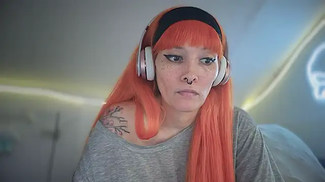 FRRANNKIE online show from October 13, 2025, 4:45 am