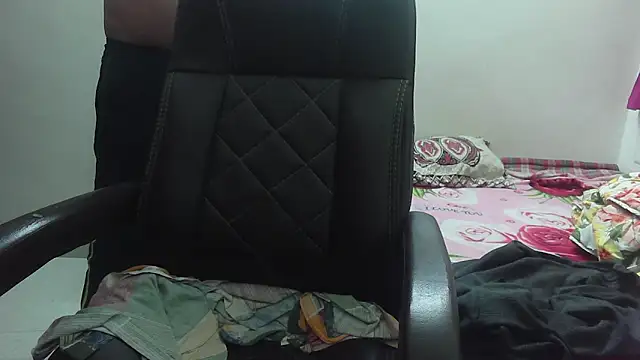 rentarob online show from March 4, 2025, 7:11 pm