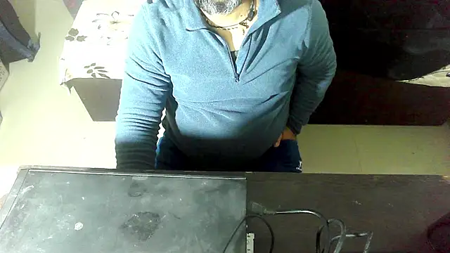 rentarob online show from January 9, 2026, 5:04 pm