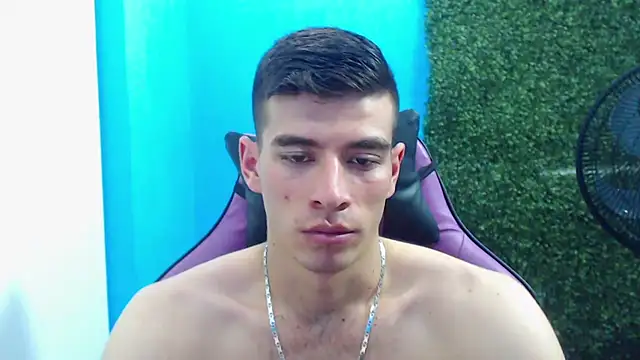 Snapshot of DEIBY_BABY chatting on December 31, 2024, 3:45 am DEIBY BABY online show from December 31, 2024, 3:45 am