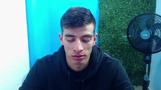 Snapshot of DEIBY_BABY chatting on January 5, 2025, 2:27 am DEIBY BABY online show from January 5, 2025, 2:27 am