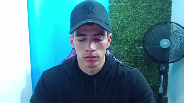 Snapshot of DEIBY_BABY chatting on January 10, 2025, 10:46 pm DEIBY BABY online show from January 10, 2025, 10:46 pm