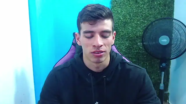 Snapshot of DEIBY_BABY chatting on January 11, 2025, 4:48 am DEIBY BABY online show from January 11, 2025, 4:48 am