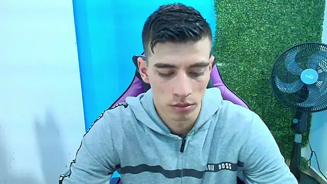 Snapshot of DEIBY_BABY chatting on February 1, 2025, 8:26 pm DEIBY BABY online show from February 1, 2025, 8:26 pm