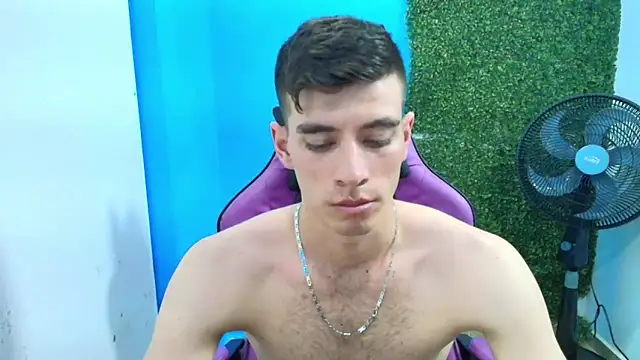 Snapshot of DEIBY_BABY chatting on February 2, 2025, 2:27 am DEIBY BABY online show from February 2, 2025, 2:27 am