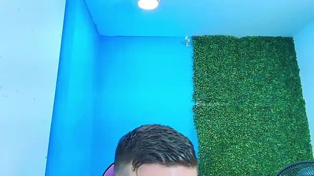 Snapshot of DEIBY_BABY chatting on February 15, 2025, 4:03 am DEIBY BABY online show from February 15, 2025, 4:03 am