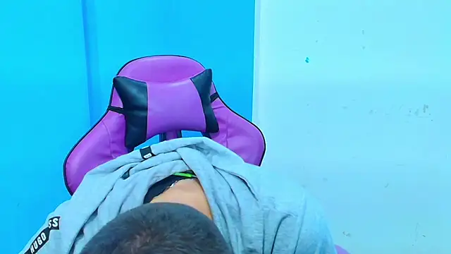 Snapshot of DEIBY_BABY chatting on February 20, 2025, 5:01 am DEIBY BABY online show from February 20, 2025, 5:01 am